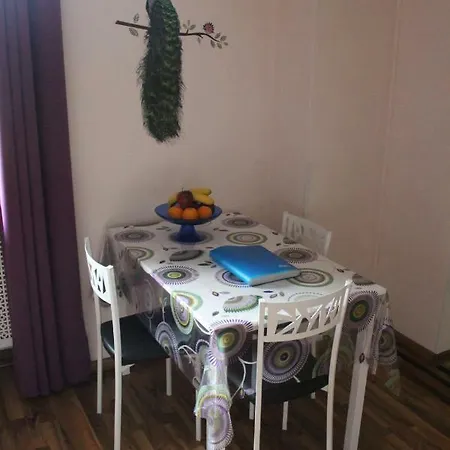 Casa *